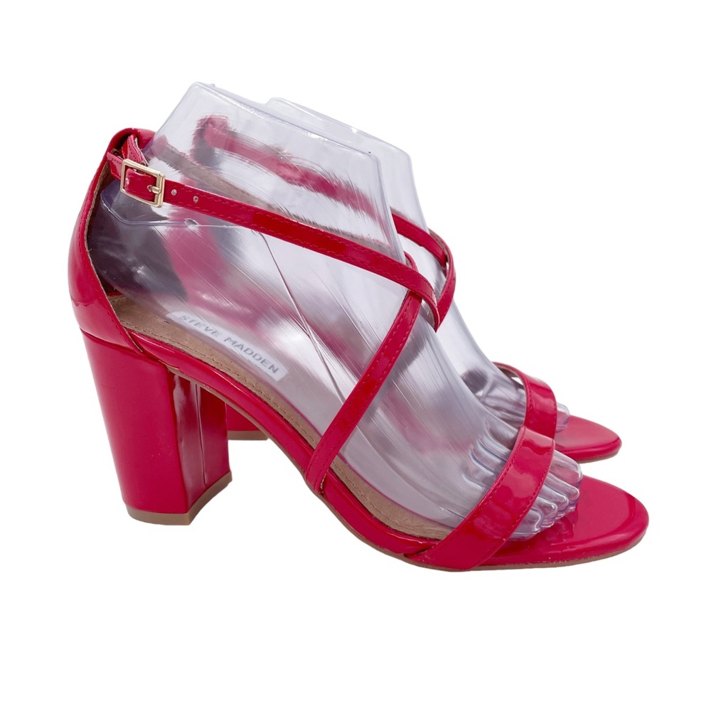 Steve Madden Diamonde Red Patent Faux Leather Criss Cross Strappy Sandal Heels 8